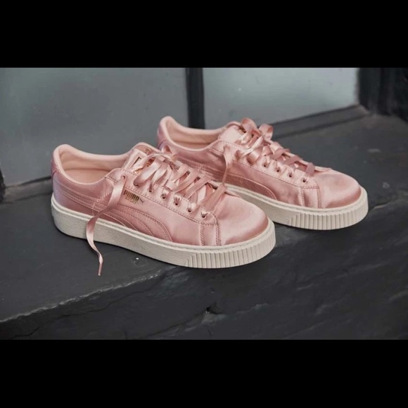 pink silk puma platform sneakers - Picture 3 of 3